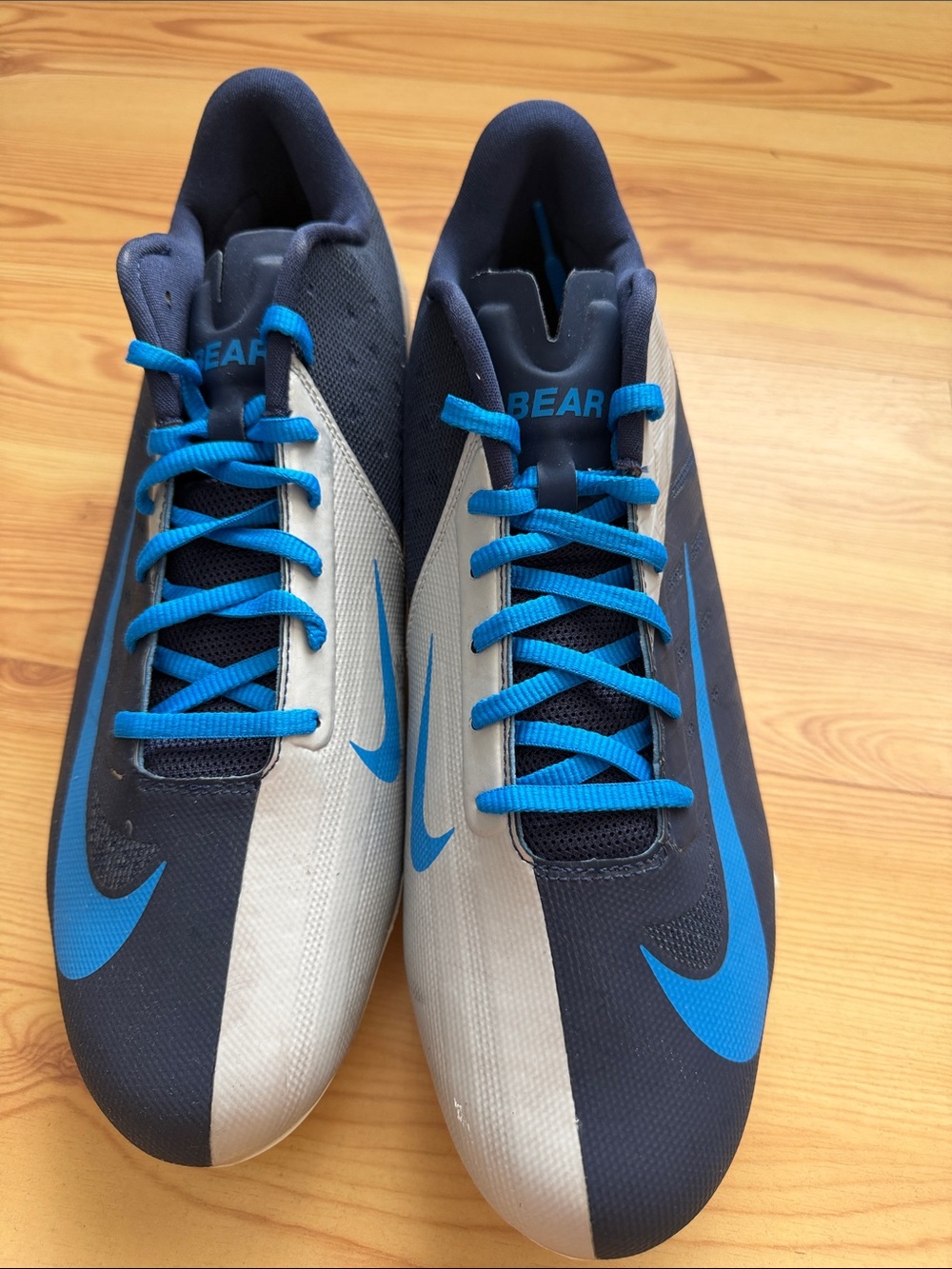 Nike ID mens football Cleats size 13 new